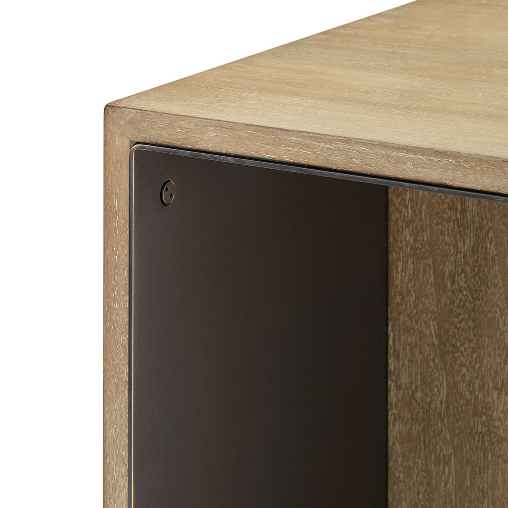 2aT End Table
