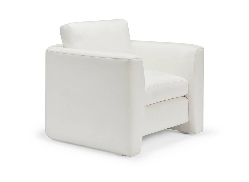Uma Lounge Chair