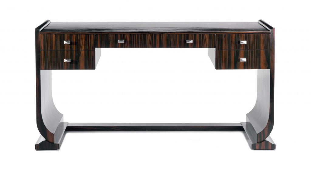 Le Leu Desk