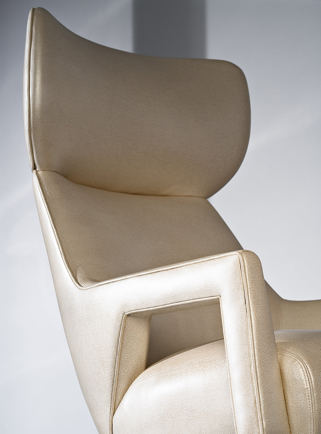 Zulia Lounge Chair